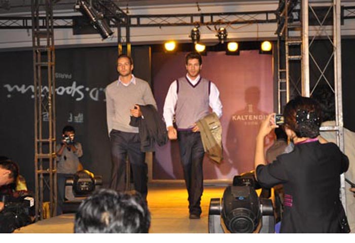 大洋百貨頂級男裝品牌新聞發(fā)布會