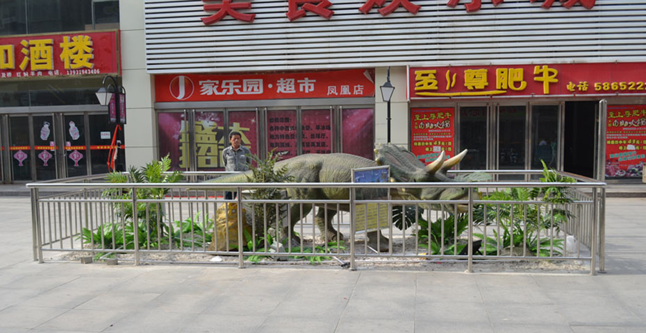 家樂園寧晉天一廣場大型恐龍景觀